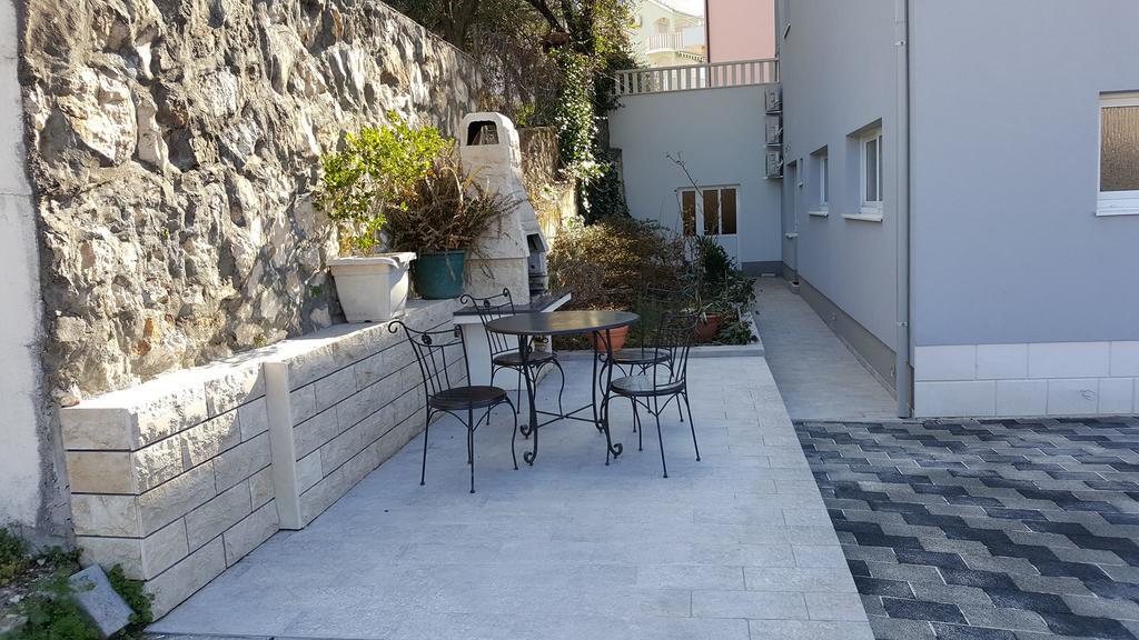 Apartments Parcela Seget Vranjica Exterior photo