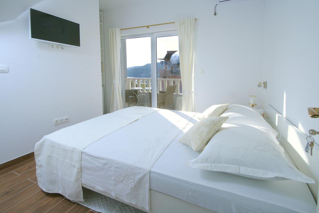 Apartments Parcela Seget Vranjica Exterior photo